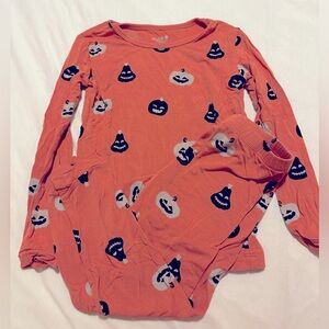 🎃 Kyte baby long sleeve pajamas in carve 3T 🎃